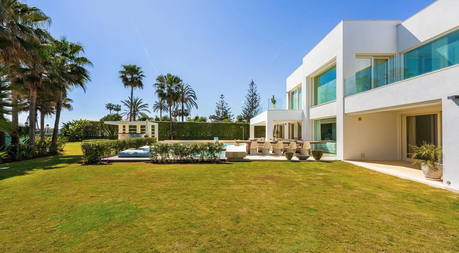 7 quarto Moradia para venda em Marbella com piscina garagem - 14 850 000 € (Ref: 8464454)