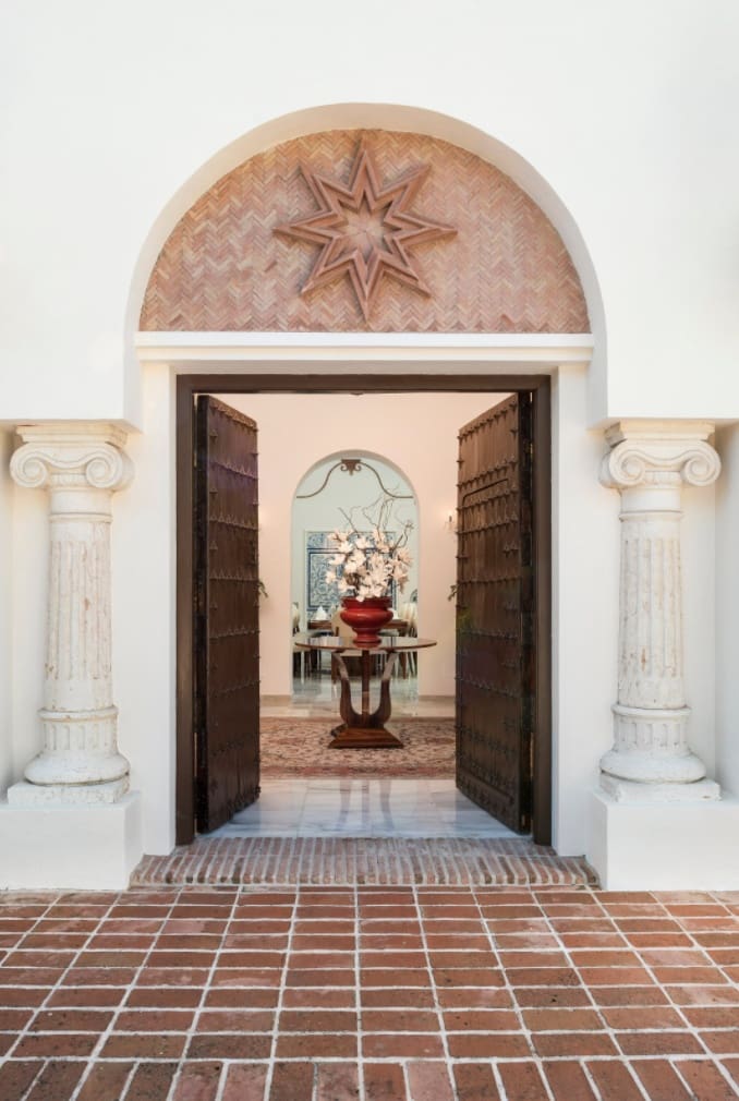 12 soveværelse Villa til salg i Golden Mile med swimmingpool garage - € 7.000.000 (Ref: 8464455)