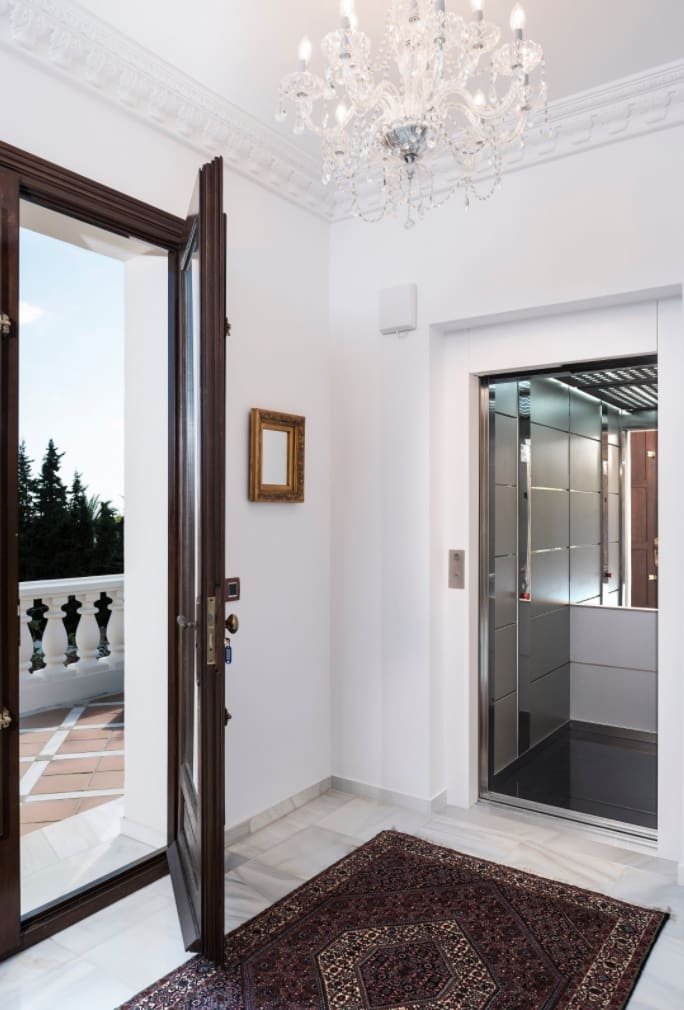 12 soveværelse Villa til salg i Golden Mile med swimmingpool garage - € 7.000.000 (Ref: 8464455)