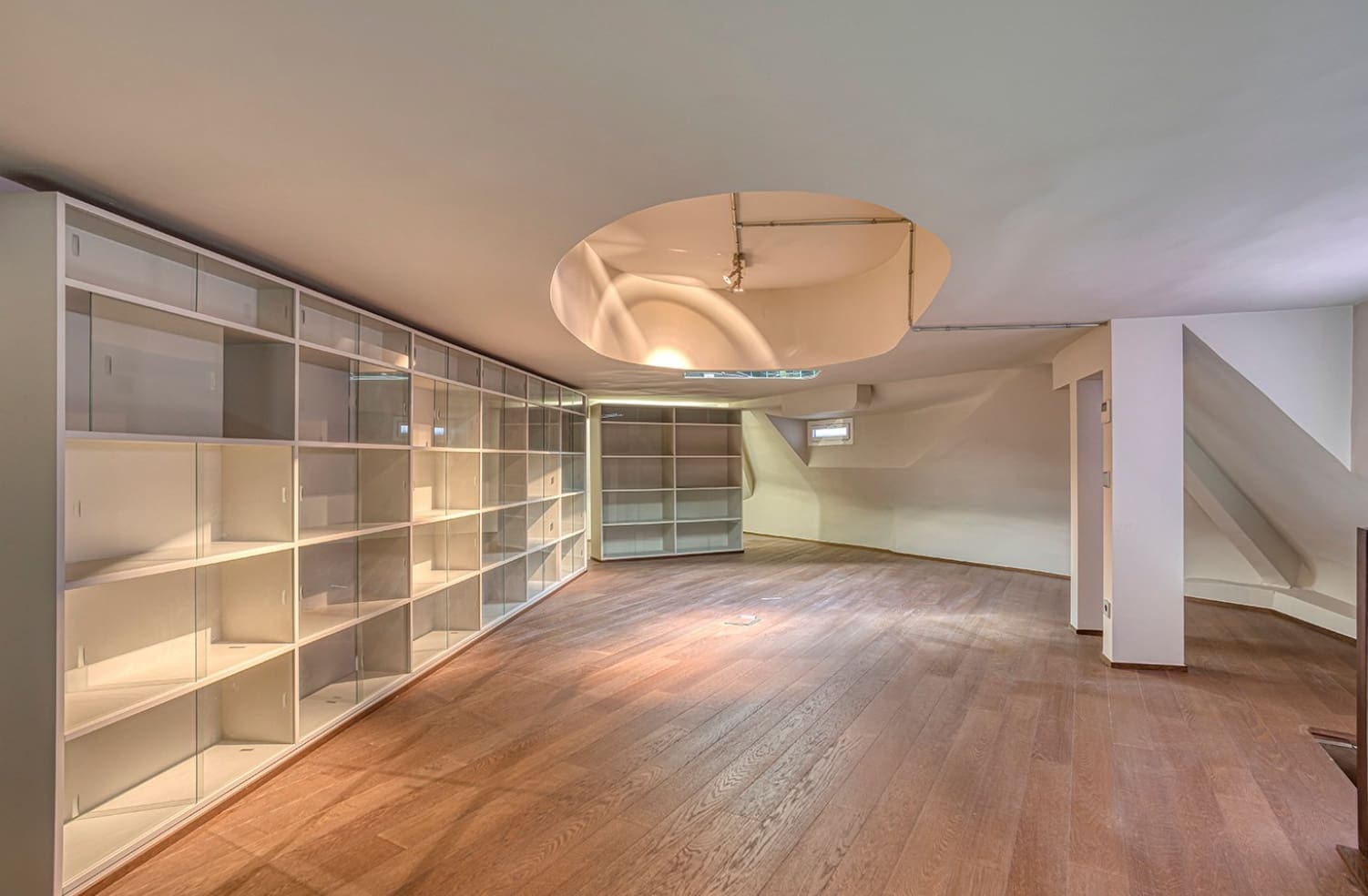 4 soveværelse Penthouse til salg i Barcelona by med swimmingpool garage - € 3.500.000 (Ref: 8464456)