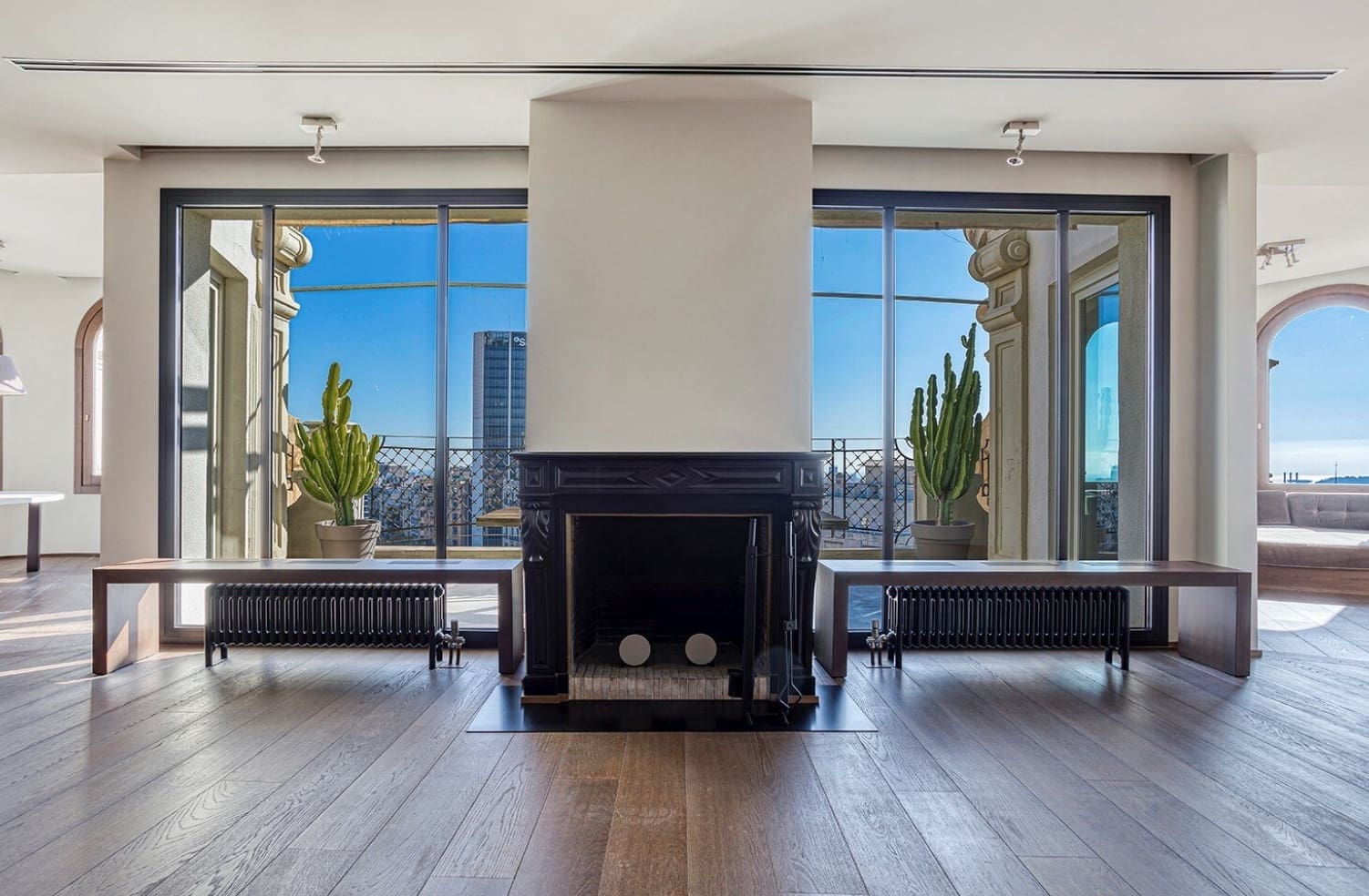 4 soveværelse Penthouse til salg i Barcelona by med swimmingpool garage - € 3.500.000 (Ref: 8464456)