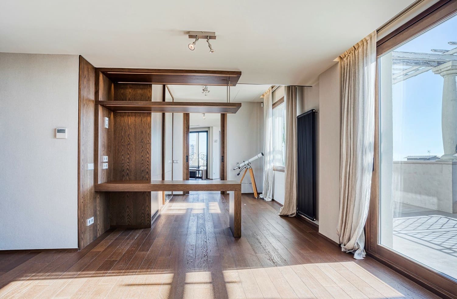 4 soveværelse Penthouse til salg i Barcelona by med swimmingpool garage - € 3.500.000 (Ref: 8464456)