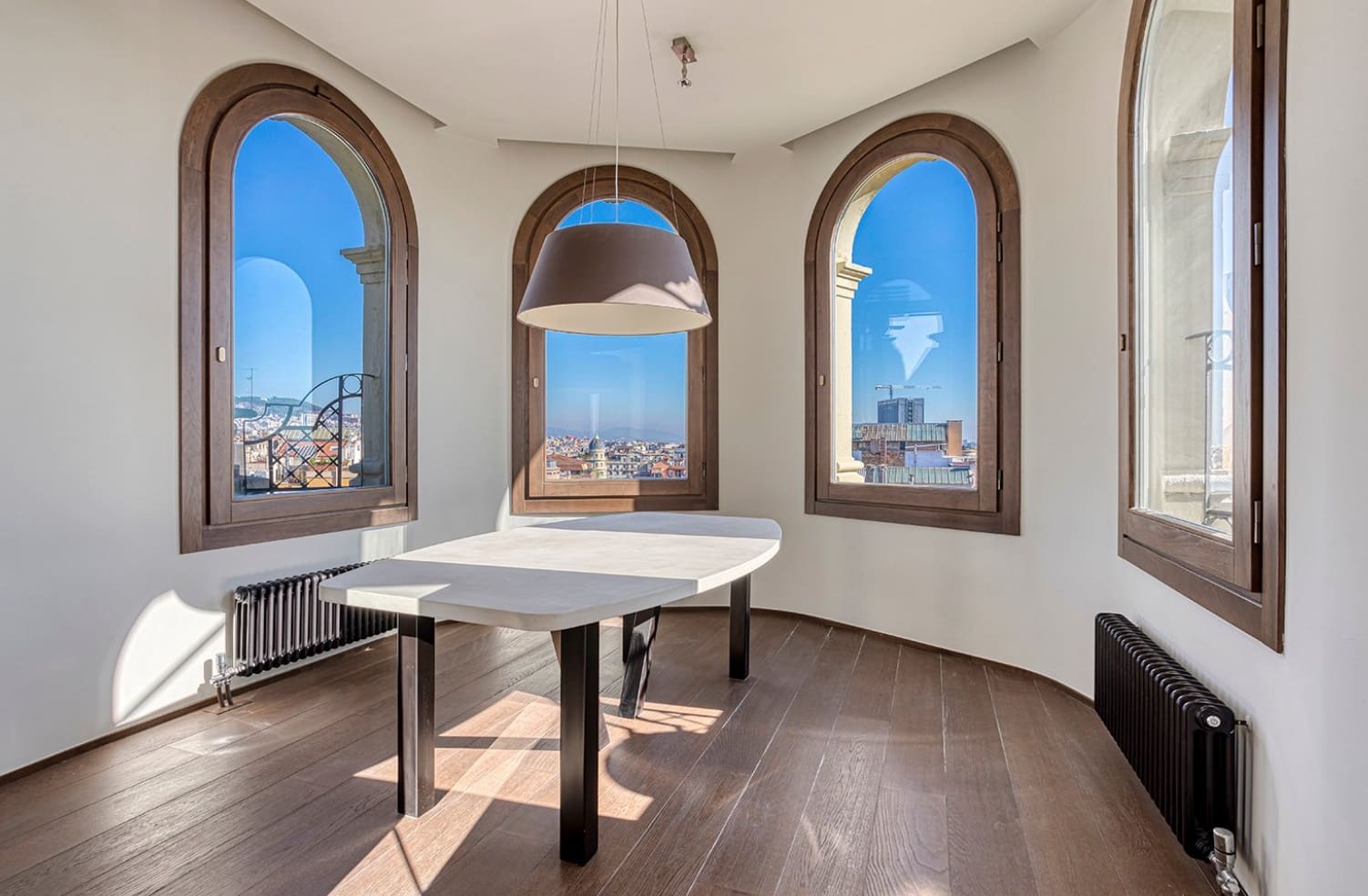 4 soveværelse Penthouse til salg i Barcelona by med swimmingpool garage - € 3.500.000 (Ref: 8464456)