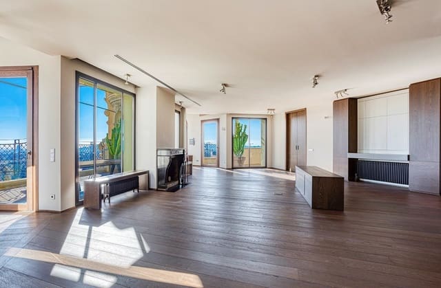 4 quarto Penthouse para venda em Barcelona cidade com piscina garagem - 3 500 000 € (Ref: 8464456)