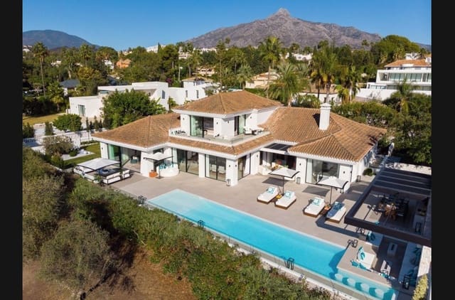 5 slaapkamer Villa te koop in Nueva Andalucia, Marbella met zwembad garage - € 4.995.000 (Ref: 8464459)