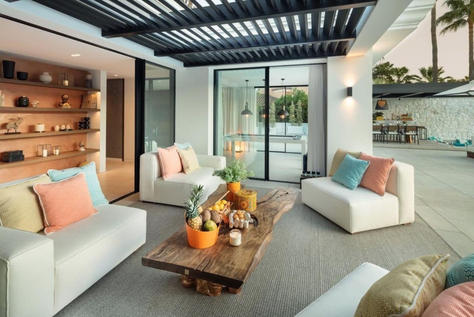 5 bedroom Villa for sale in Nueva Andalucia with pool garage - € 4,995,000 (Ref: 8464459)