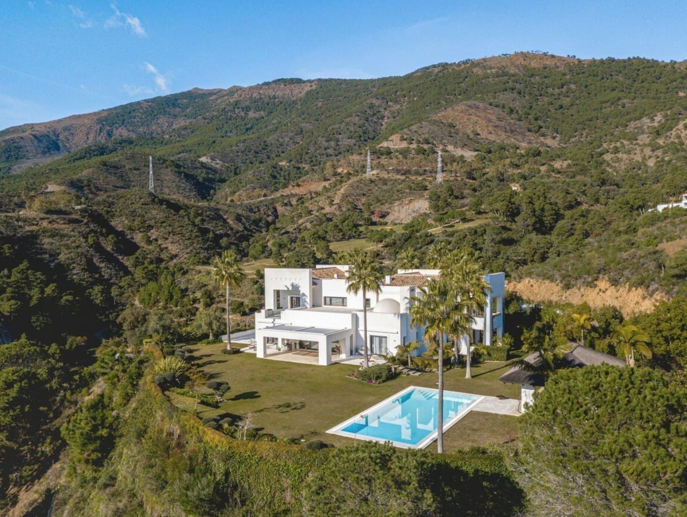 6 soverom Villa til salgs i Marbella med svømmebasseng garasje - € 6 995 000 (Ref: 8464460)