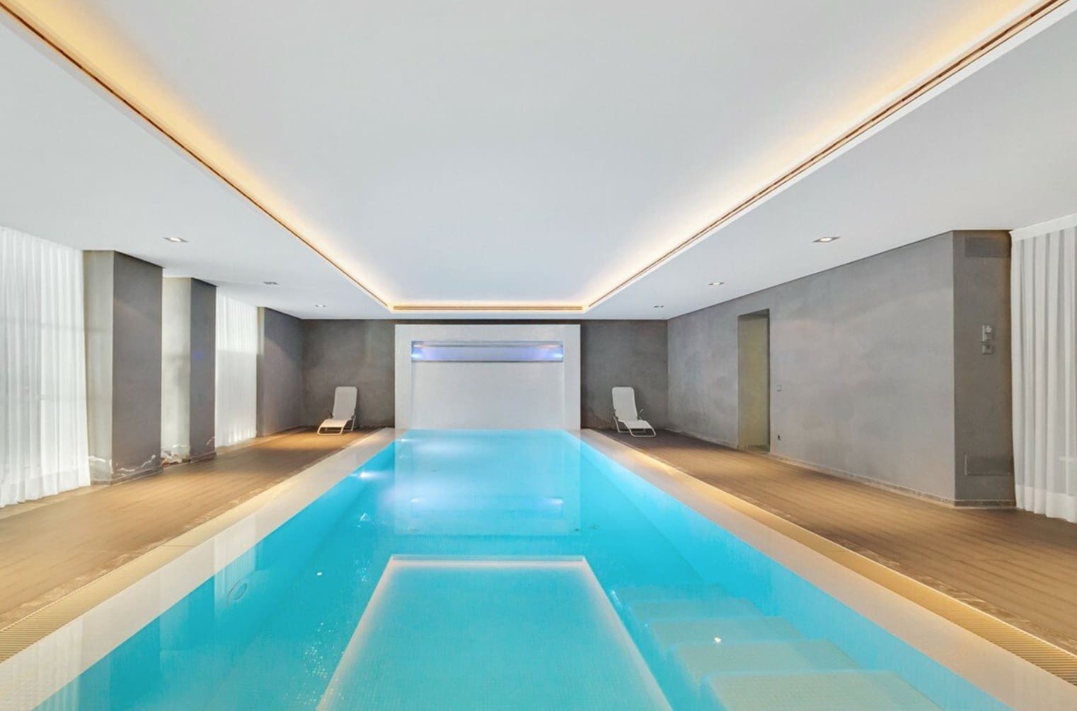 6 soverom Villa til salgs i Marbella med svømmebasseng garasje - € 6 995 000 (Ref: 8464460)