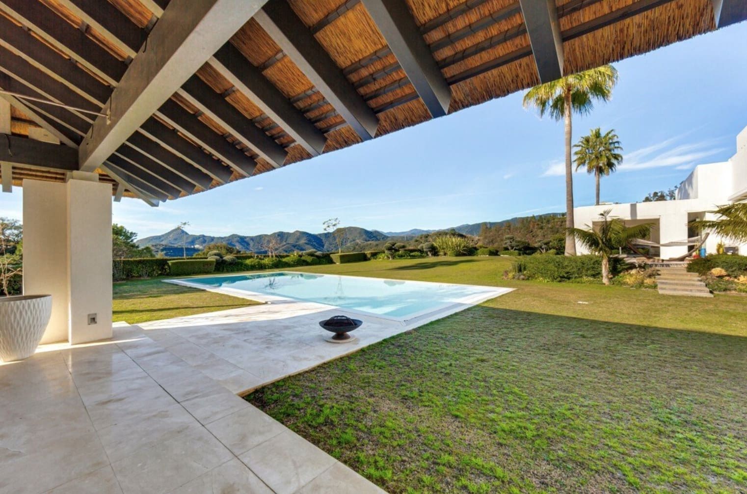 6 soverom Villa til salgs i Marbella med svømmebasseng garasje - € 6 995 000 (Ref: 8464460)