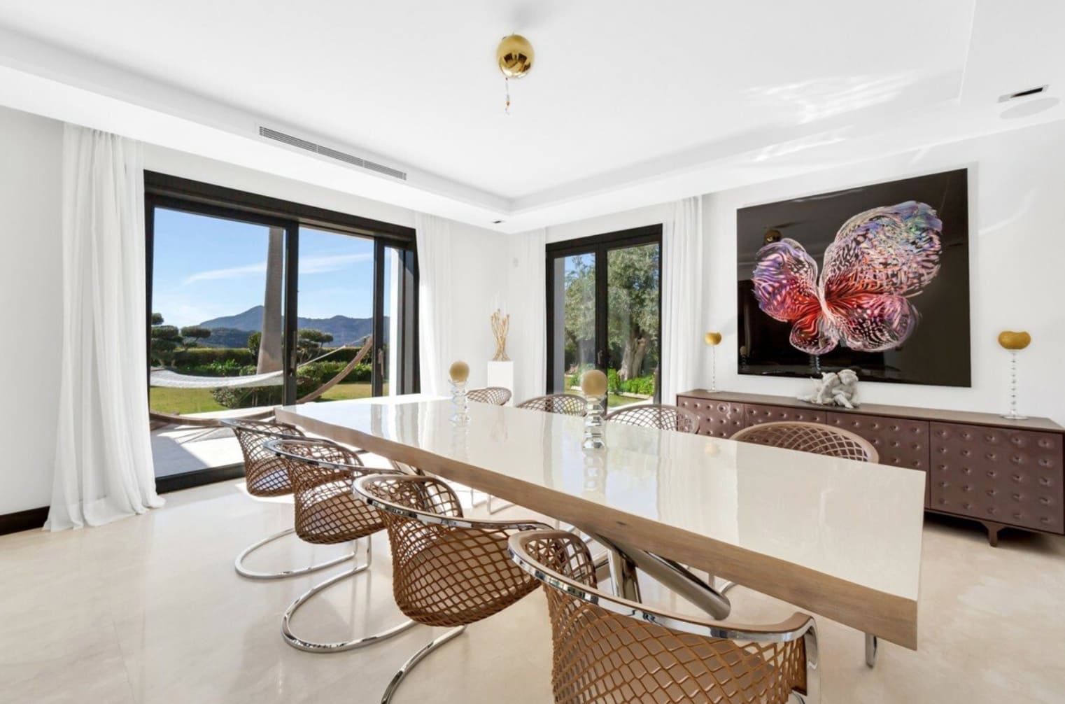 6 soverom Villa til salgs i Marbella med svømmebasseng garasje - € 6 995 000 (Ref: 8464460)