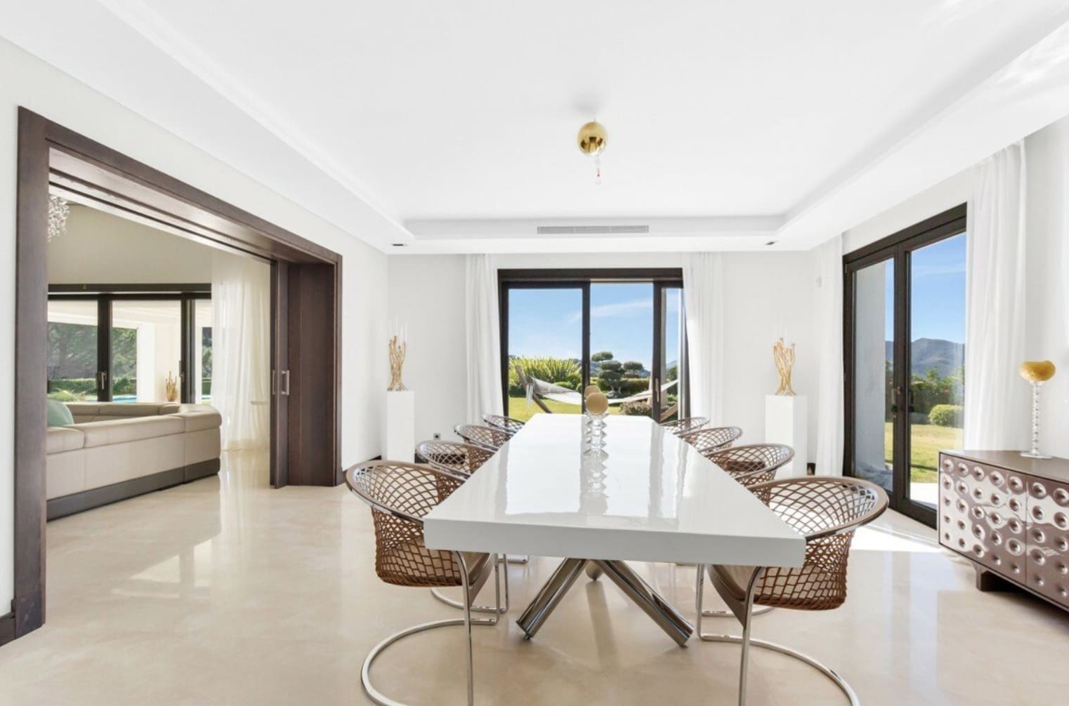 6 soverom Villa til salgs i Marbella med svømmebasseng garasje - € 6 995 000 (Ref: 8464460)