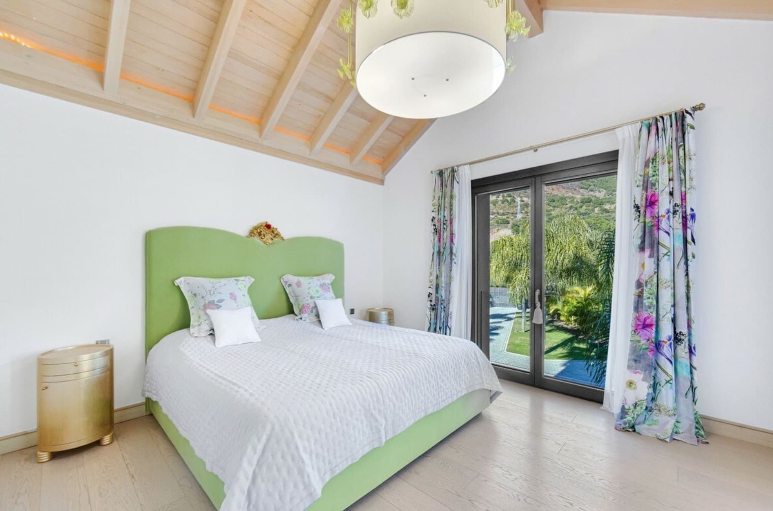 6 soverom Villa til salgs i Marbella med svømmebasseng garasje - € 6 995 000 (Ref: 8464460)