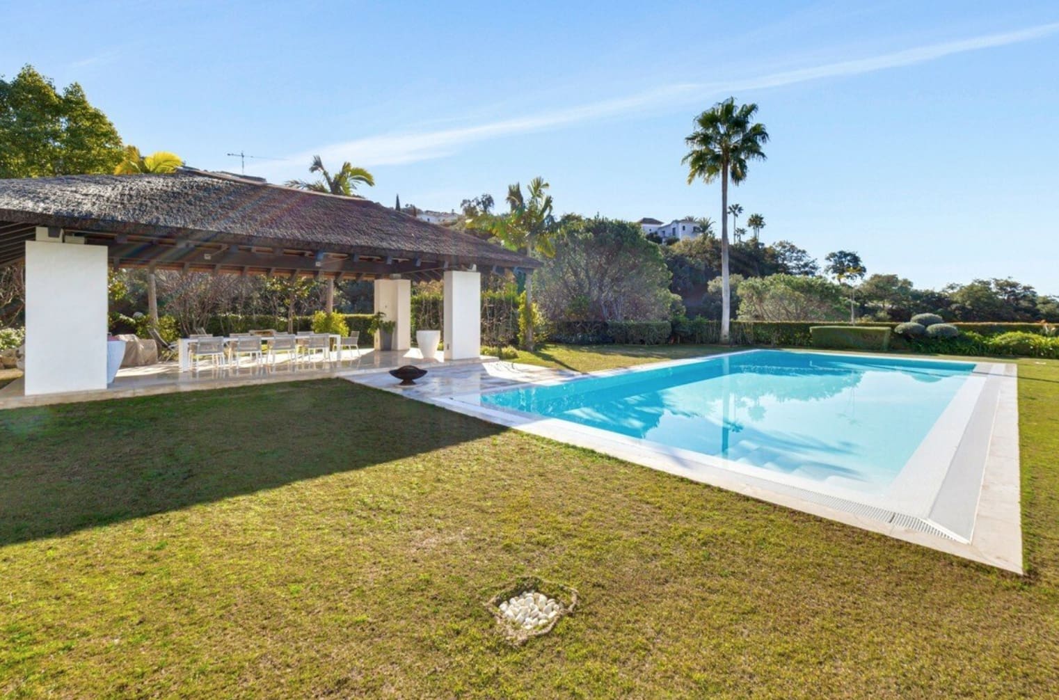 6 soverom Villa til salgs i Marbella med svømmebasseng garasje - € 6 995 000 (Ref: 8464460)