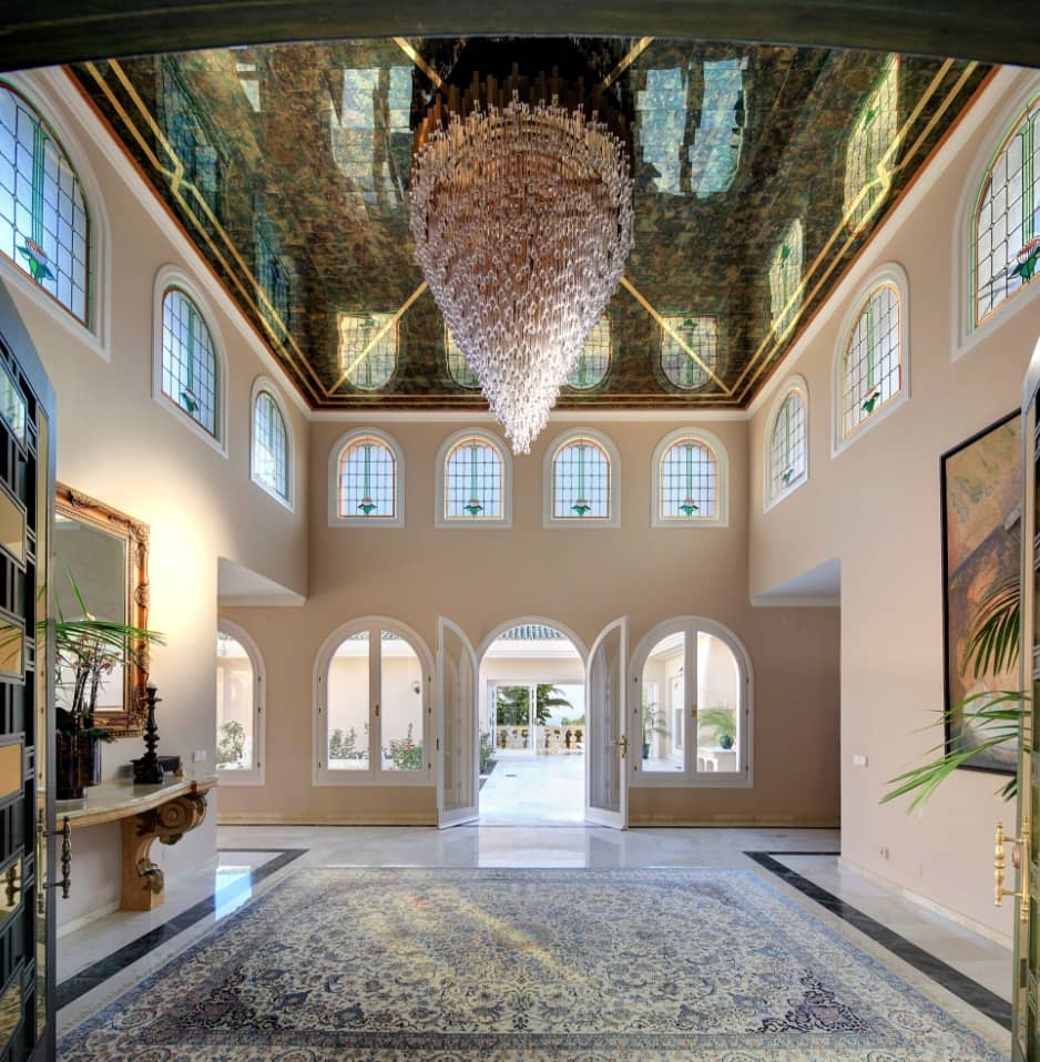 10 quarto Moradia para venda em Marbella com piscina garagem - 9 800 000 € (Ref: 8464461)