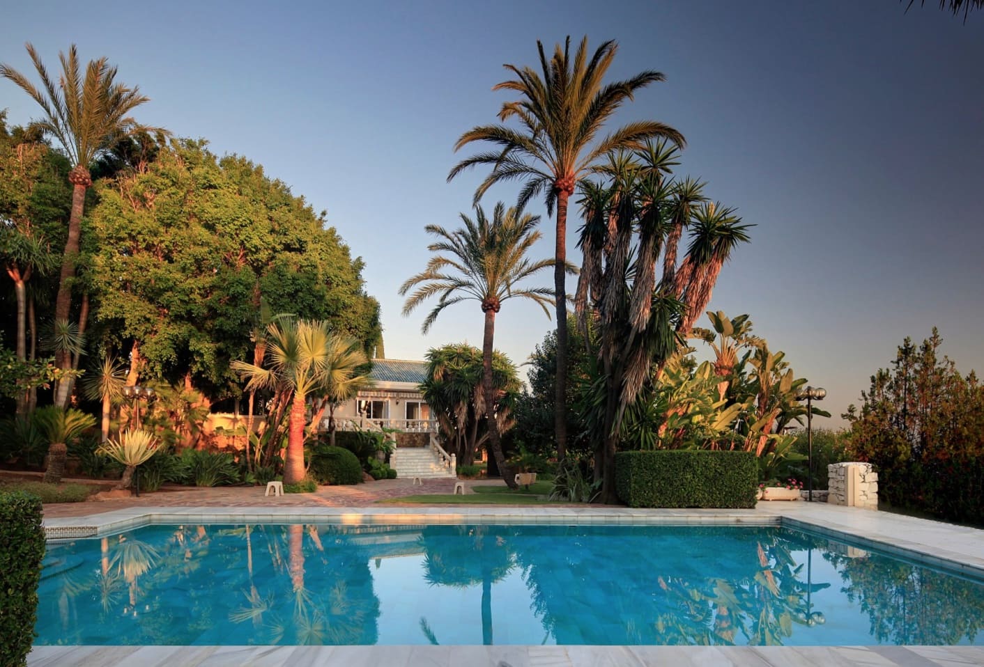 10 quarto Moradia para venda em Marbella com piscina garagem - 9 800 000 € (Ref: 8464461)