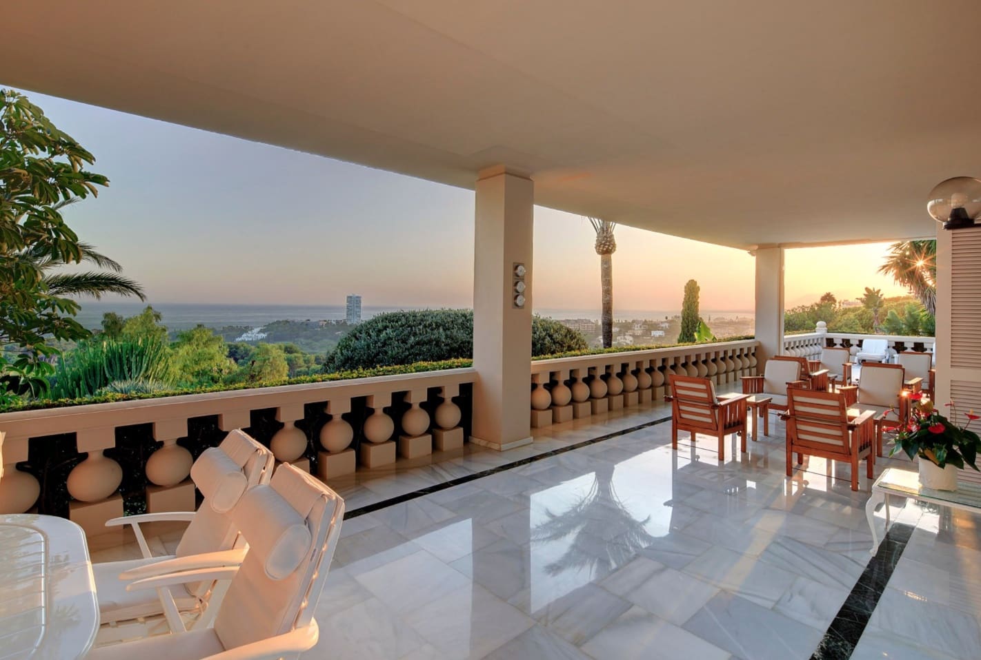 10 quarto Moradia para venda em Marbella com piscina garagem - 9 800 000 € (Ref: 8464461)