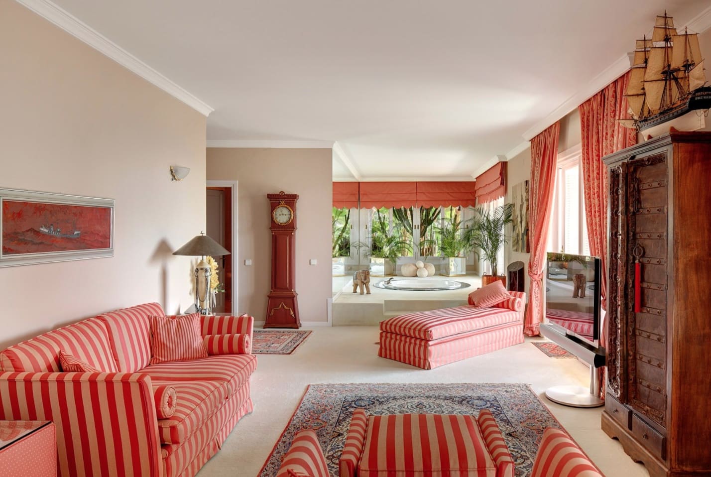 10 quarto Moradia para venda em Marbella com piscina garagem - 9 800 000 € (Ref: 8464461)