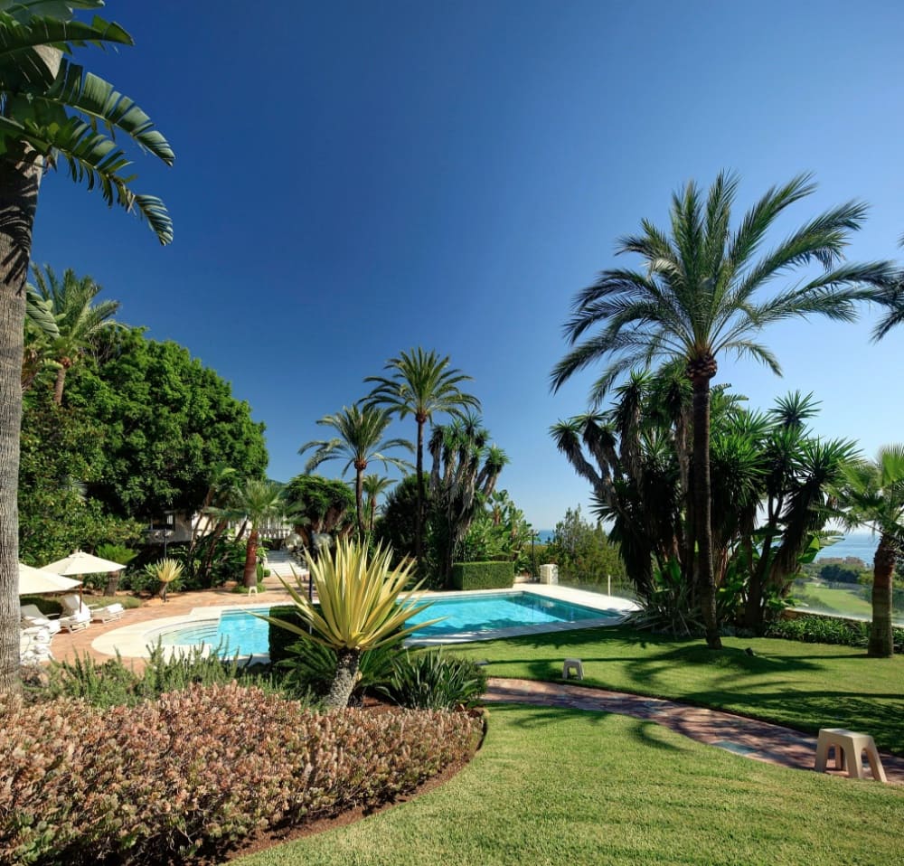 10 quarto Moradia para venda em Marbella com piscina garagem - 9 800 000 € (Ref: 8464461)