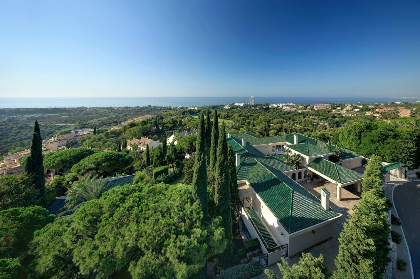 10 quarto Moradia para venda em Marbella com piscina garagem - 9 800 000 € (Ref: 8464461)