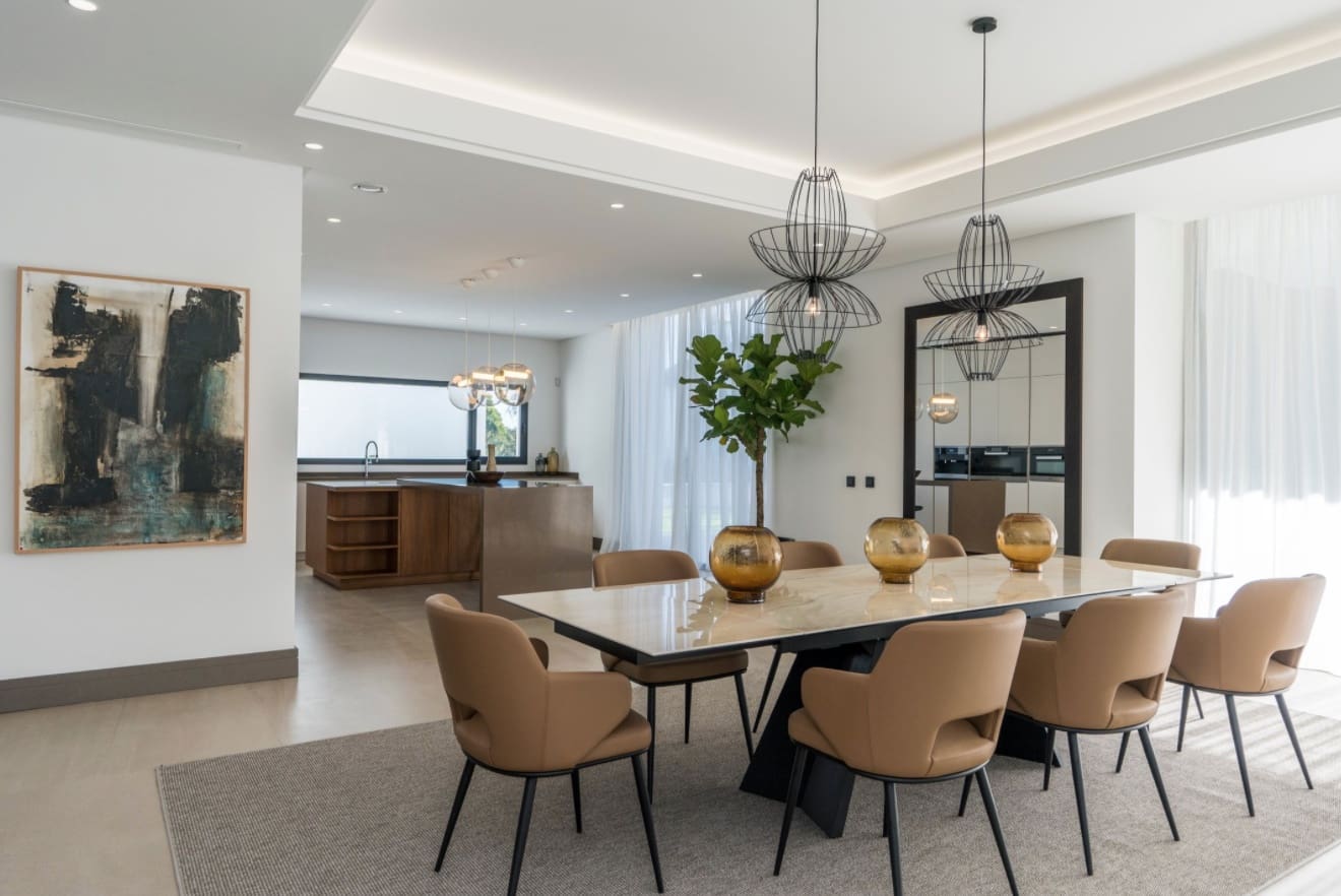 6 bedroom Villa for sale in Nueva Andalucia with pool garage - € 3,995,000 (Ref: 8464462)