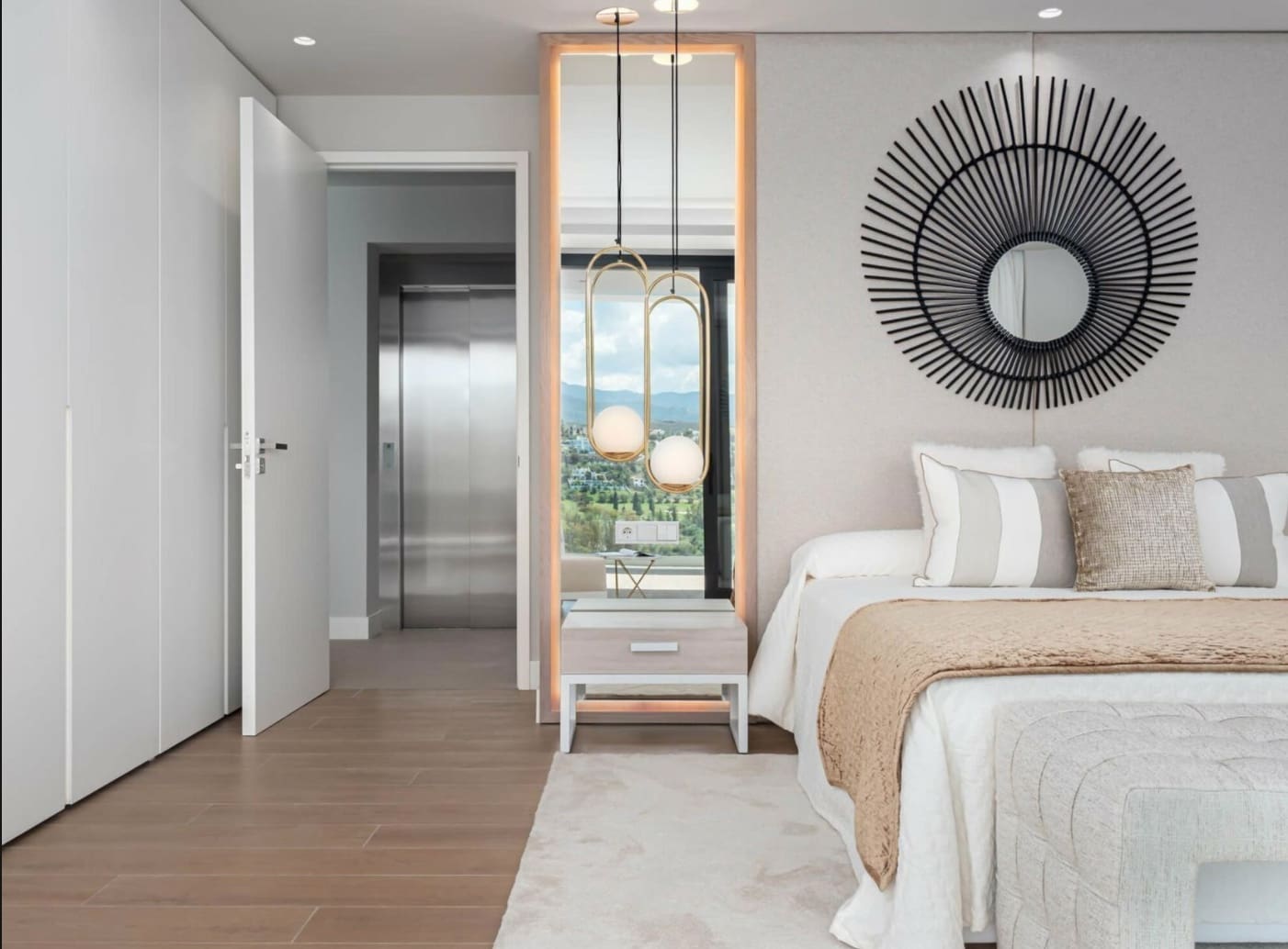 4 bedroom Villa for sale in Estepona with pool garage - € 2,350,000 (Ref: 8464463)