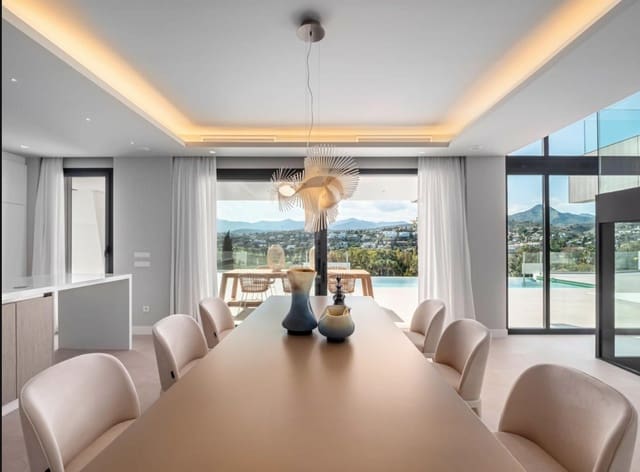 4 soverom Villa til salgs i Estepona med svømmebasseng garasje - € 2 350 000 (Ref: 8464463)