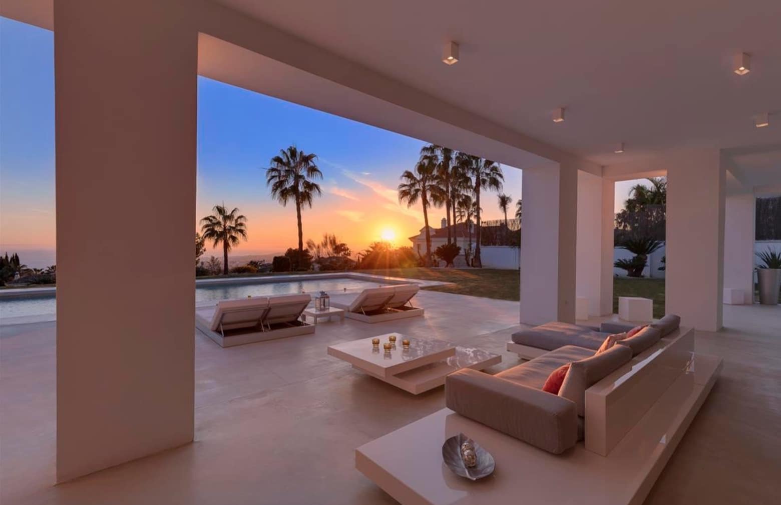 7 sypialnia Willa na sprzedaż w Golden Mile z basenem garażem - 6 900 000 € (Ref: 8464464)