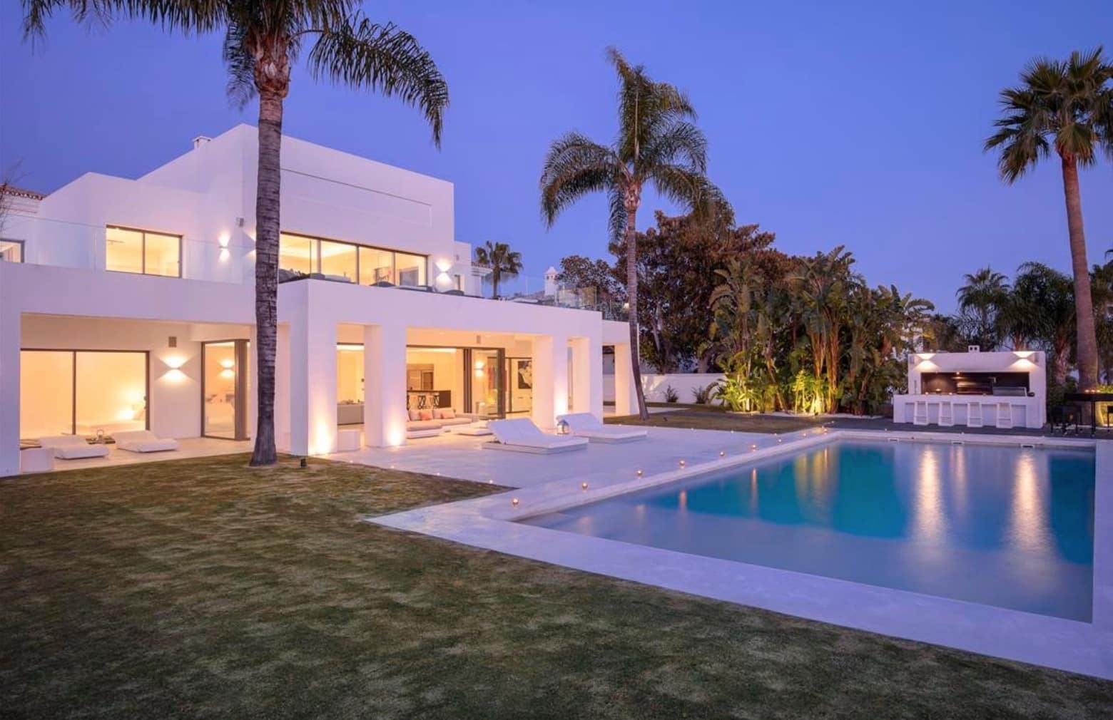 7 sypialnia Willa na sprzedaż w Golden Mile z basenem garażem - 6 900 000 € (Ref: 8464464)