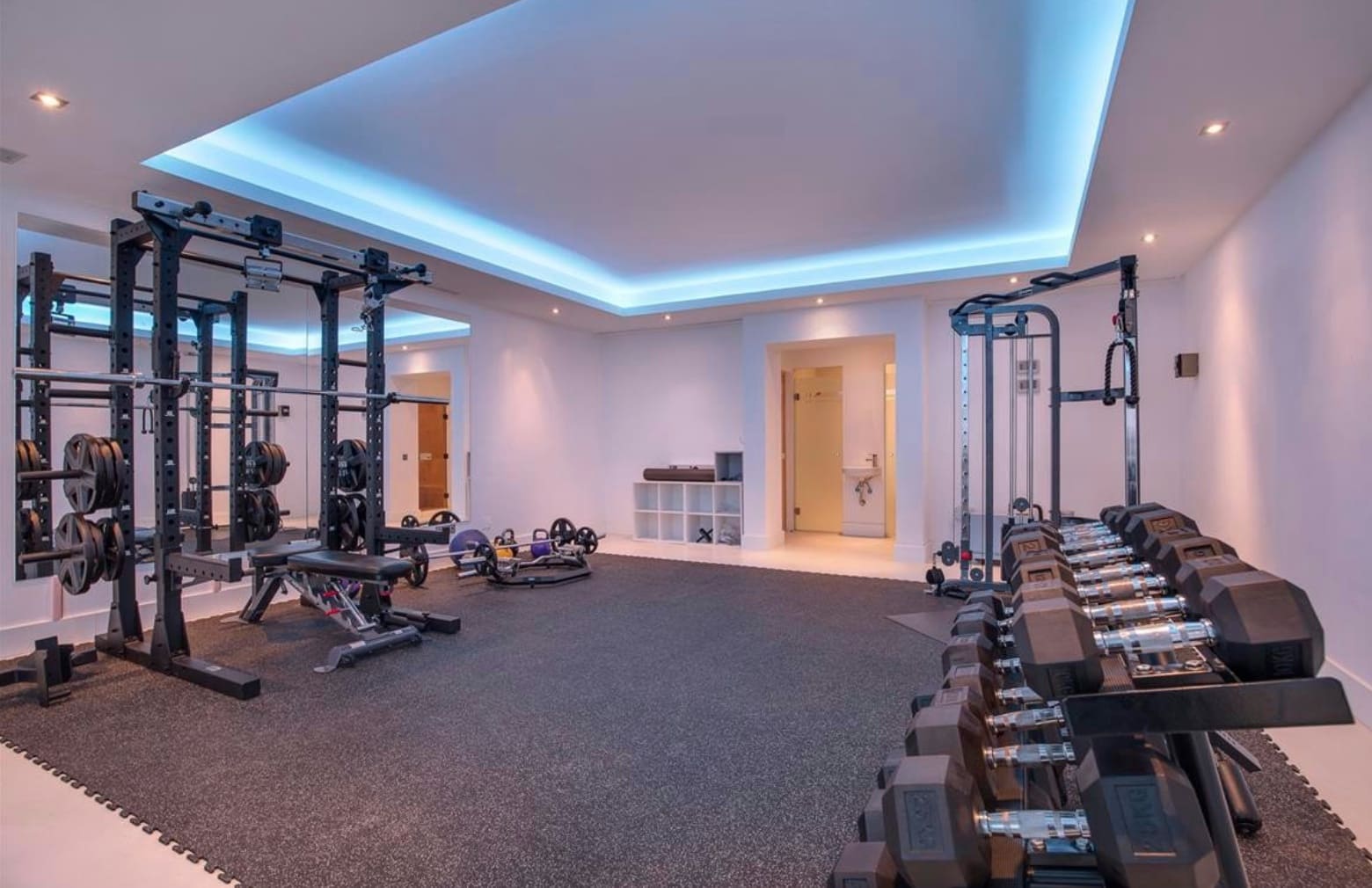 7 sypialnia Willa na sprzedaż w Golden Mile z basenem garażem - 6 900 000 € (Ref: 8464464)