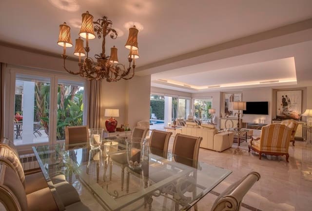 5 slaapkamer Villa te koop in Guadalmina, Marbella met zwembad garage - € 2.400.000 (Ref: 8464465)