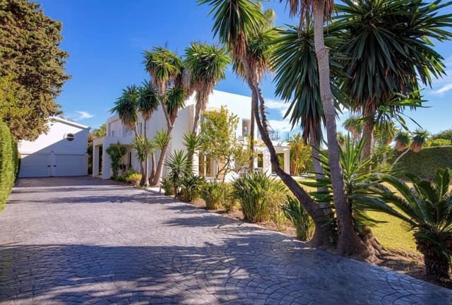 5 slaapkamer Villa te koop in Guadalmina, Marbella met zwembad garage - € 2.400.000 (Ref: 8464465)