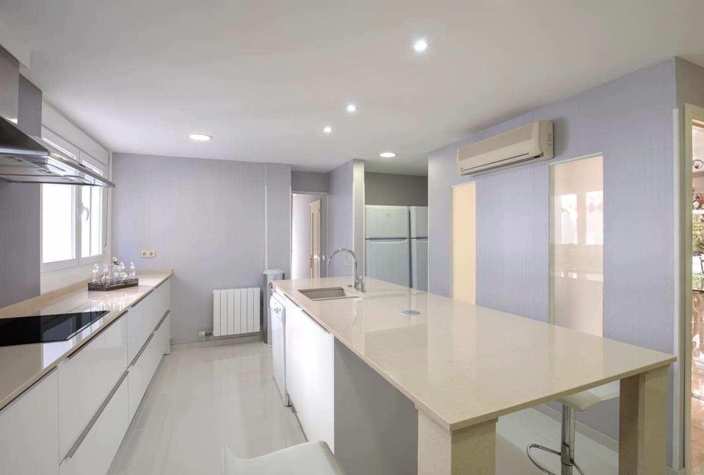 5 slaapkamer Villa te koop in Guadalmina met zwembad garage - € 2.400.000 (Ref: 8464465)