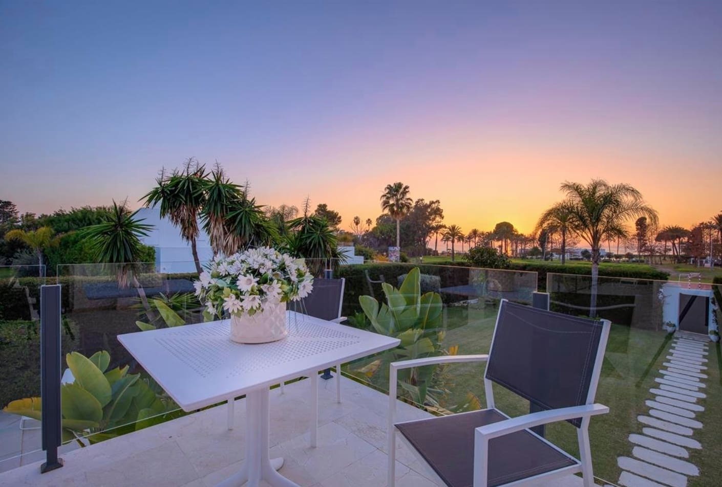 5 slaapkamer Villa te koop in Guadalmina met zwembad garage - € 2.400.000 (Ref: 8464465)