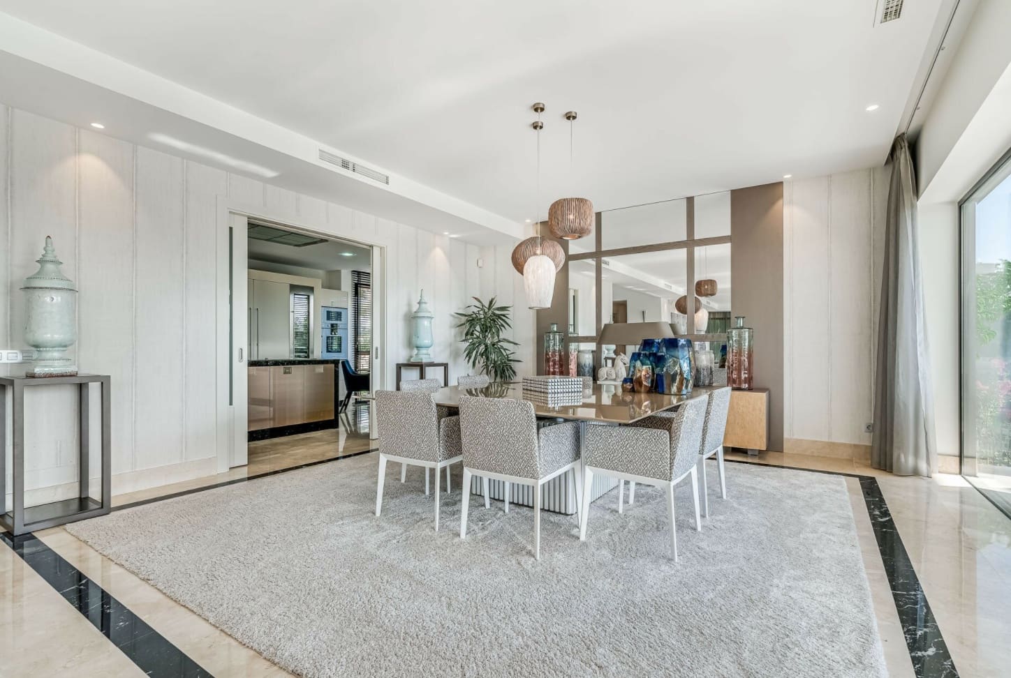 Chalet de 5 habitaciones en Marbella en venta con piscina garaje - 4.500.000 € (Ref: 8464471)