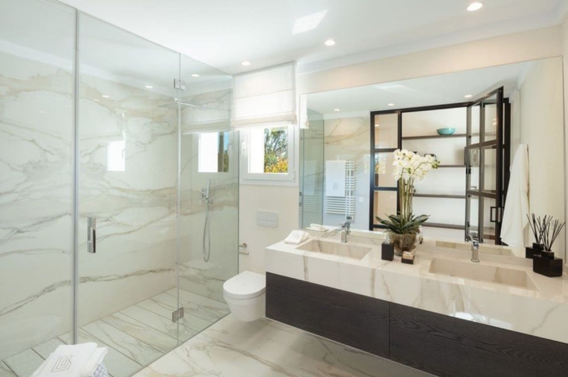 4 soverom Villa til salgs i Nueva Andalucia med svømmebasseng garasje - € 3 250 000 (Ref: 8464473)