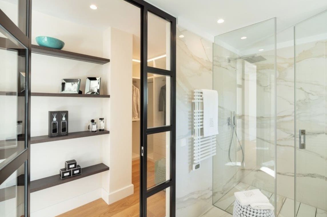 4 soverom Villa til salgs i Nueva Andalucia med svømmebasseng garasje - € 3 250 000 (Ref: 8464473)