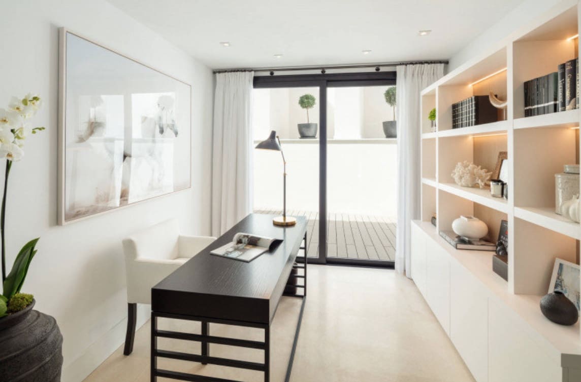 4 bedroom Villa for sale in Nueva Andalucia with pool garage - € 3,245,000 (Ref: 8464474)