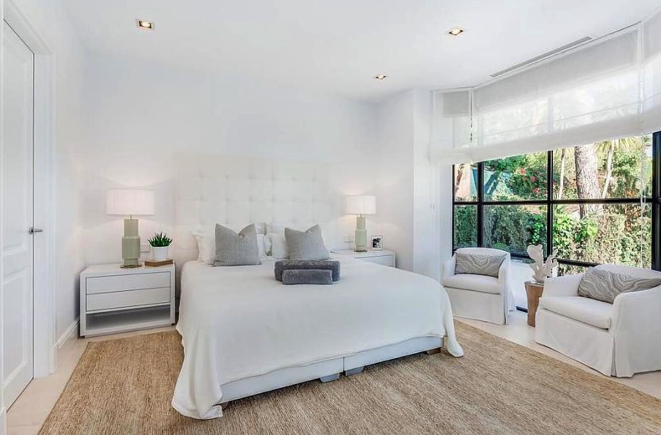 6 soverom Villa til salgs i Golden Mile med svømmebasseng garasje - € 4 690 000 (Ref: 8464481)