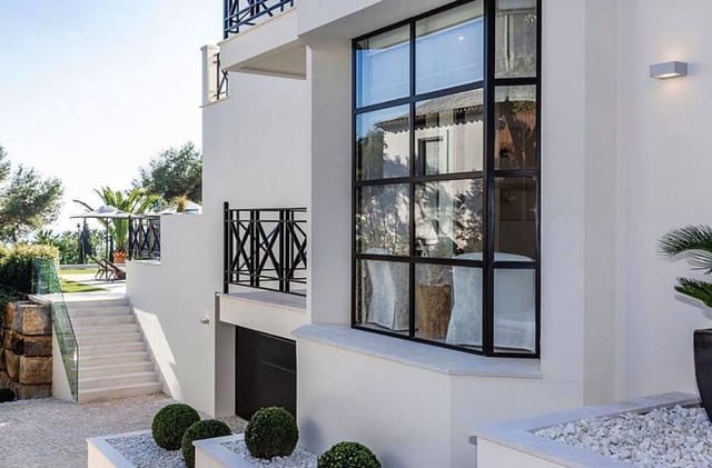 6 makuuhuone Huvila myytävänä paikassa Sierra Blanca, Marbella mukana uima-altaan 
autotalli - 4 690 000 € (Ref: 8464481)