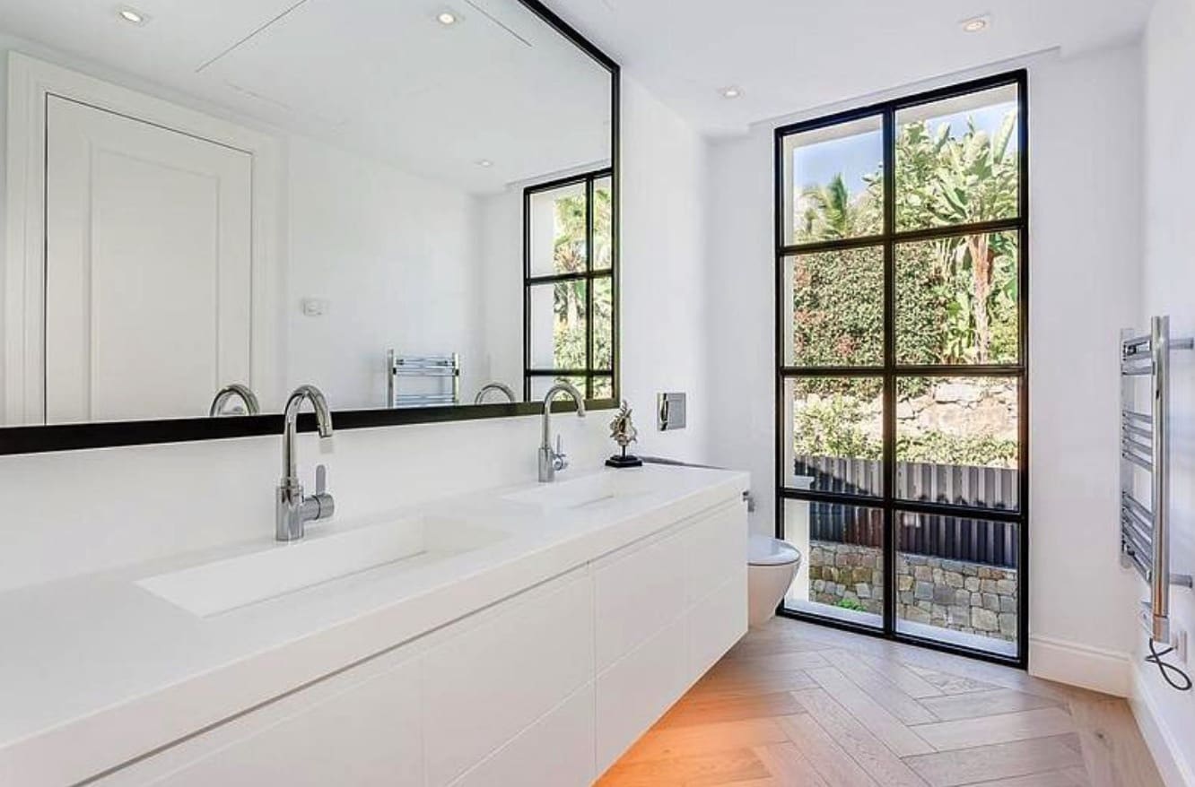 6 soverom Villa til salgs i Golden Mile med svømmebasseng garasje - € 4 690 000 (Ref: 8464481)