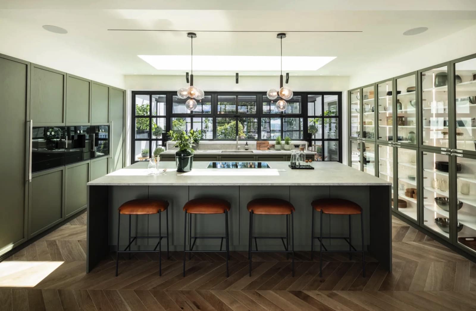 6 soveværelse Villa til salg i Golden Mile med swimmingpool garage - € 7.950.000 (Ref: 8464483)