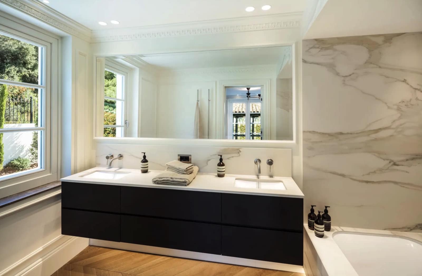 6 soveværelse Villa til salg i Golden Mile med swimmingpool garage - € 7.950.000 (Ref: 8464483)