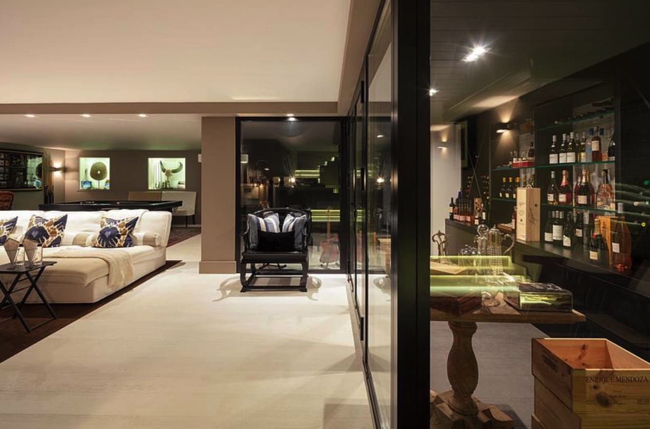 9 soveværelse Villa til salg i Marbella med swimmingpool garage - € 13.900.000 (Ref: 8464489)