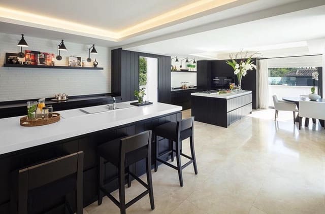 9 soveværelse Villa til salg i Marbella med swimmingpool garage - € 13.900.000 (Ref: 8464489)