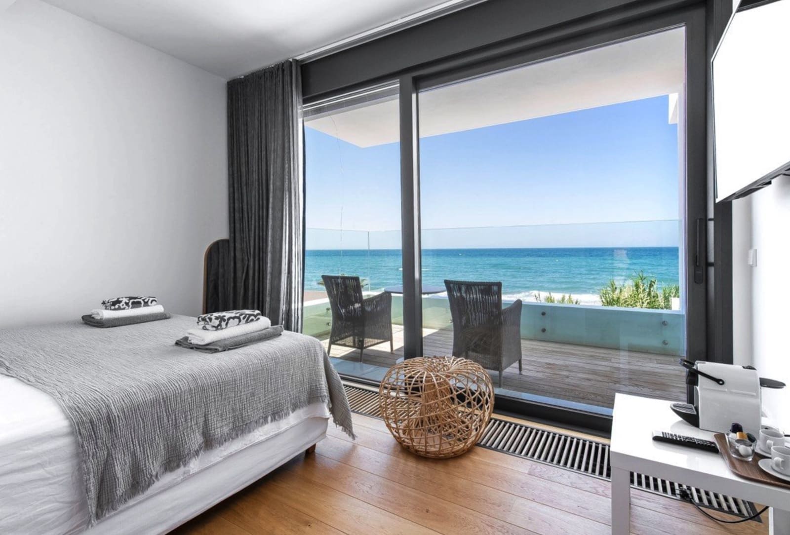 6 soverom Villa til salgs i Golden Mile med svømmebasseng garasje - € 6 000 000 (Ref: 8464490)