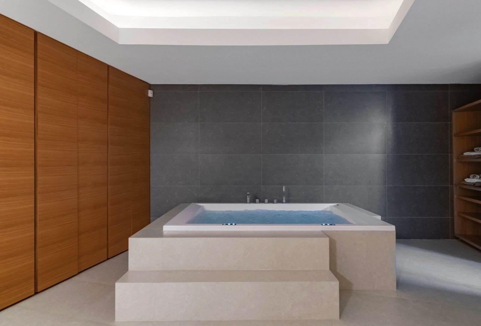 6 soverom Villa til salgs i Golden Mile med svømmebasseng garasje - € 6 000 000 (Ref: 8464490)