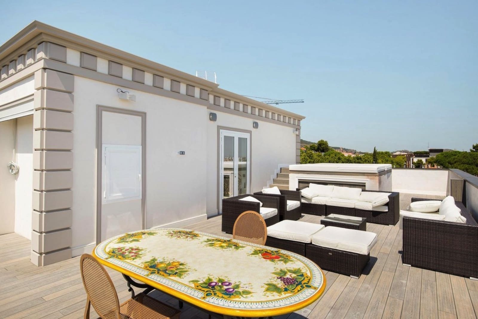 8 soveværelse Villa til salg i Barcelona by med swimmingpool garage - € 24.600.000 (Ref: 8464491)