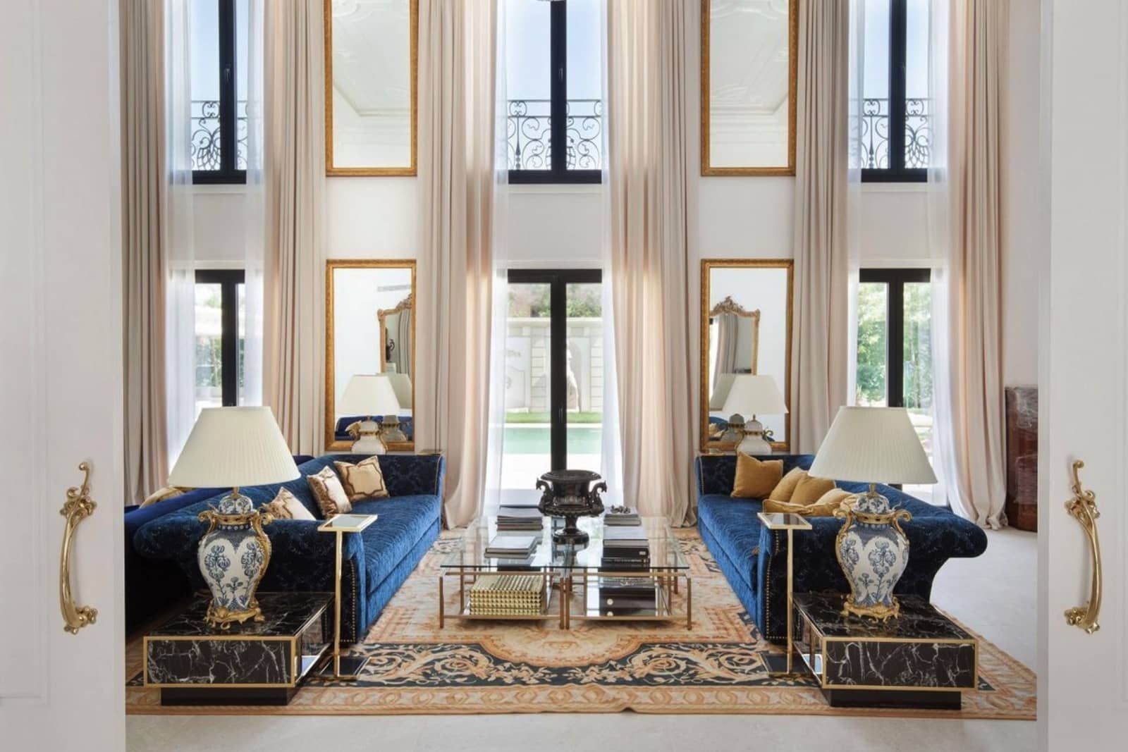 8 soveværelse Villa til salg i Barcelona by med swimmingpool garage - € 24.600.000 (Ref: 8464491)