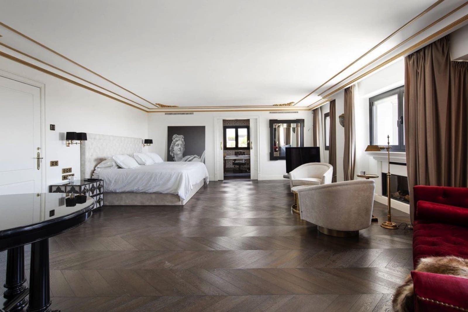 8 soveværelse Villa til salg i Barcelona by med swimmingpool garage - € 24.600.000 (Ref: 8464491)