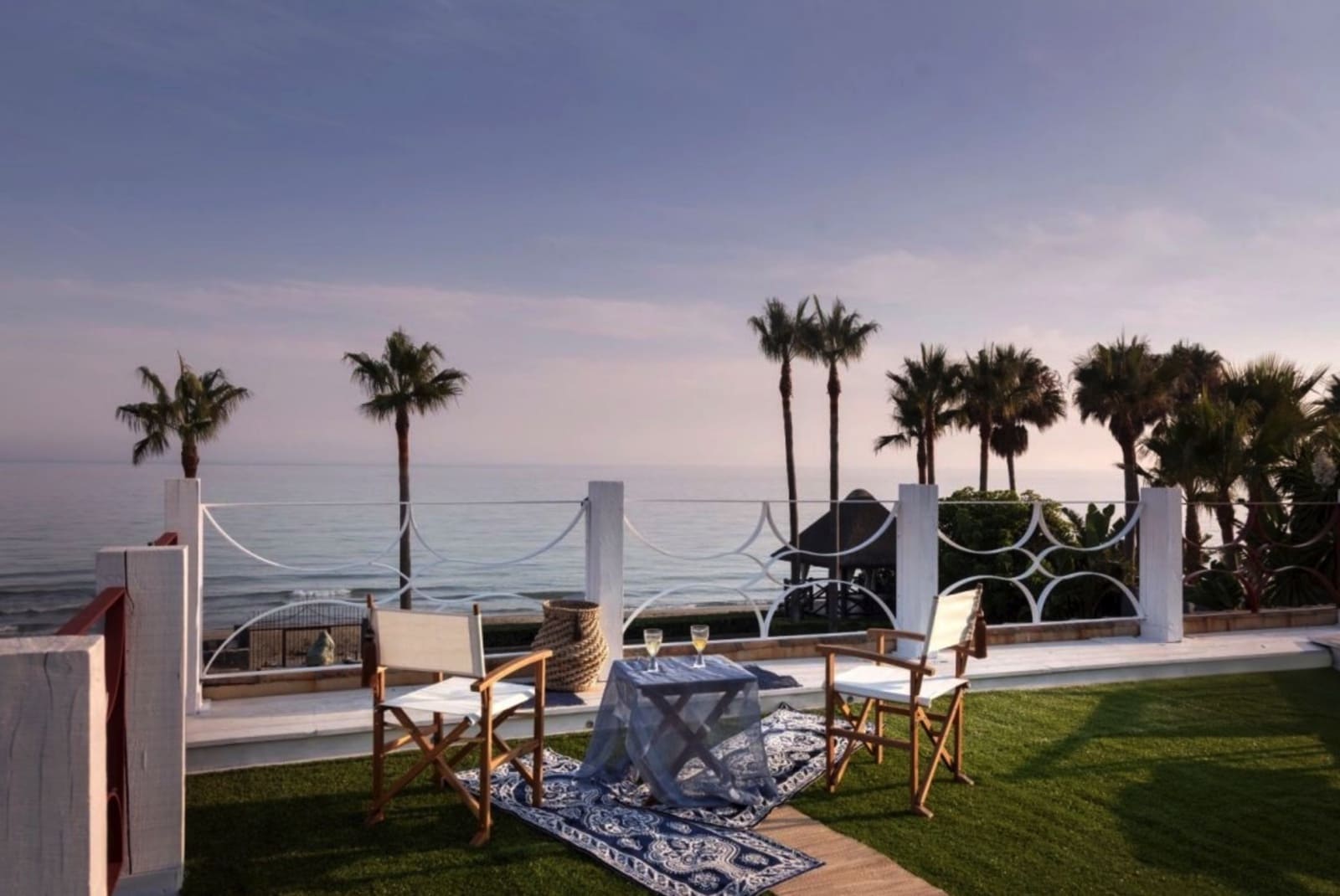 6 soveværelse Villa til salg i Los Monteros med swimmingpool garage - € 17.000.000 (Ref: 8464492)